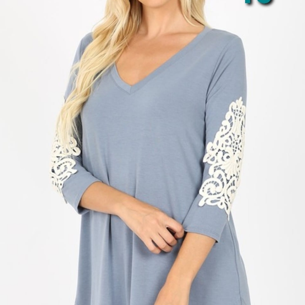Heimish usa blue top blouse lace 3-4 sleeve